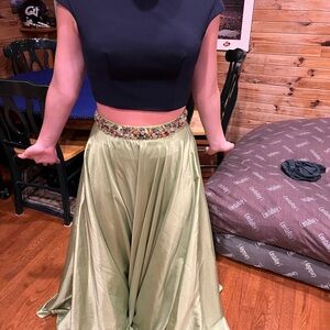 Terani Couture navy blue and green Pleated Prom Dress